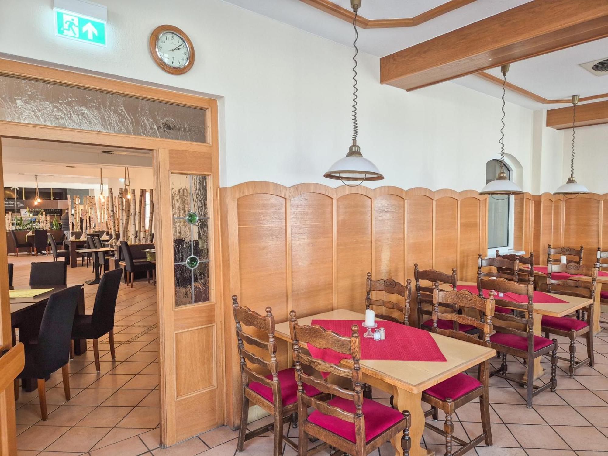 Hotel Lengenfelder Hof Lengenfeld  Экстерьер фото